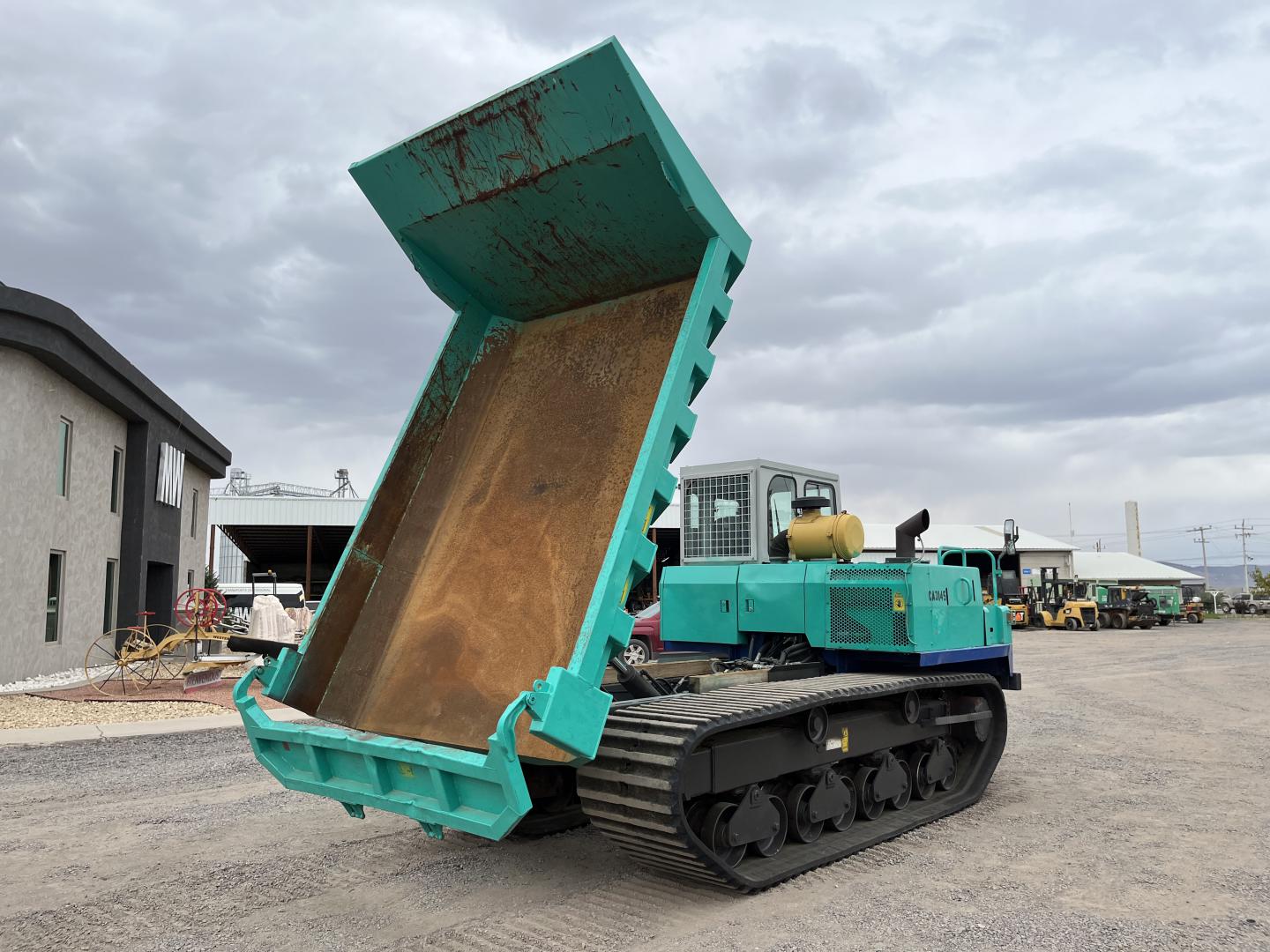 IHI IC75 TRACKED DUMP TRUCK